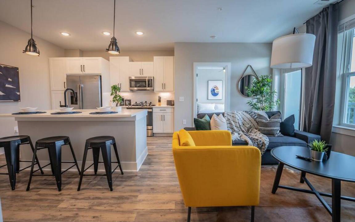 Summerhill Apartment | Cozy Downtown ATL Apartment/FREE PARKING/FREE WIFI