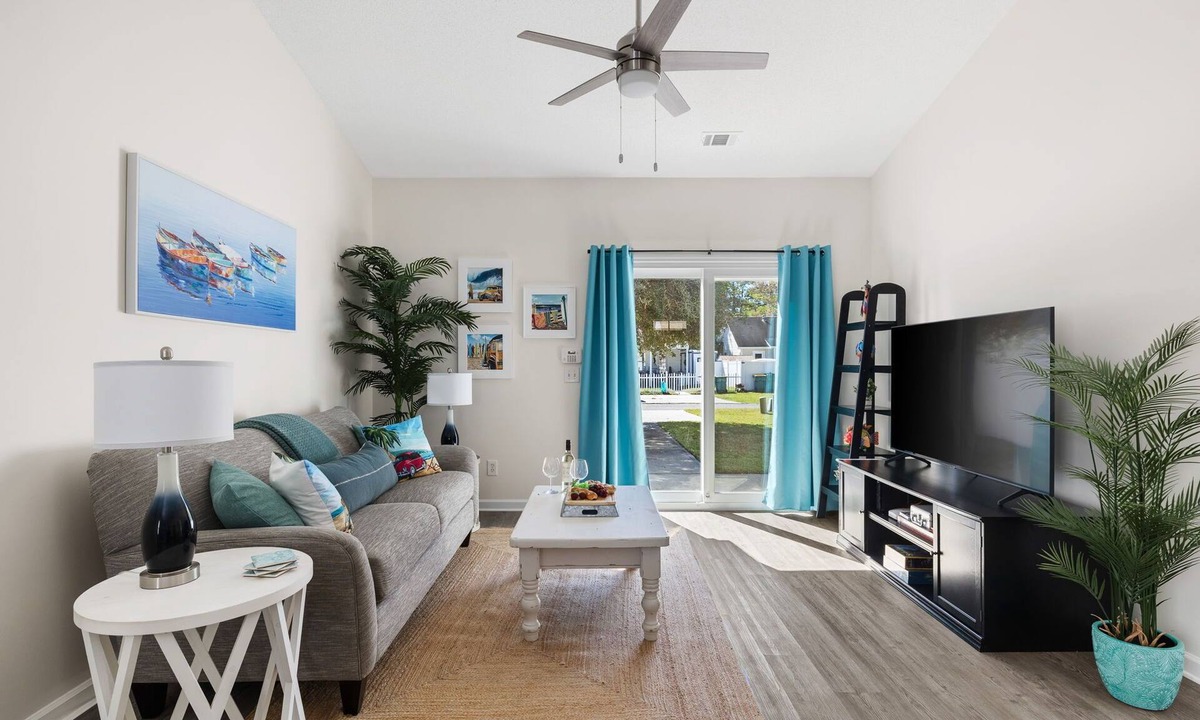 Old Town Bluffton House | Cozy Escape|Downtown Bluffton|Dog Friendly|Beaches