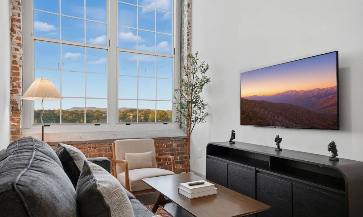 Judson Apartment | Cozy Hideaway 1BR in GVL
