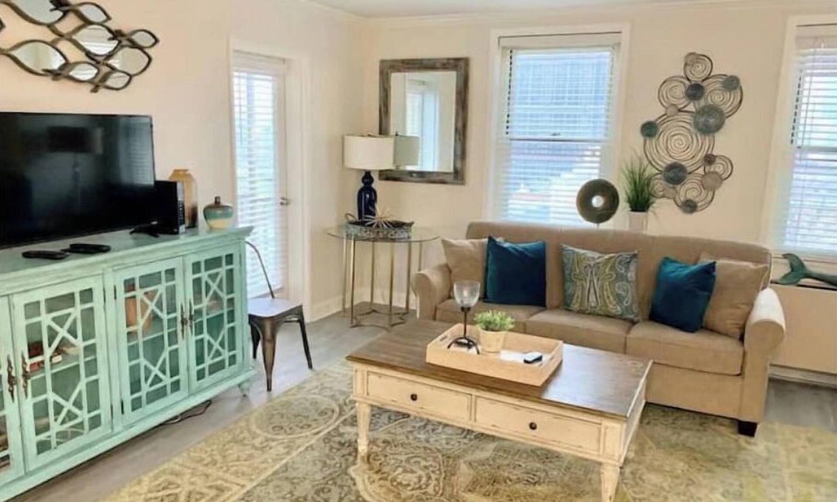Peachtree Center Condo | Cozy home in the heart of downtown Atlanta!