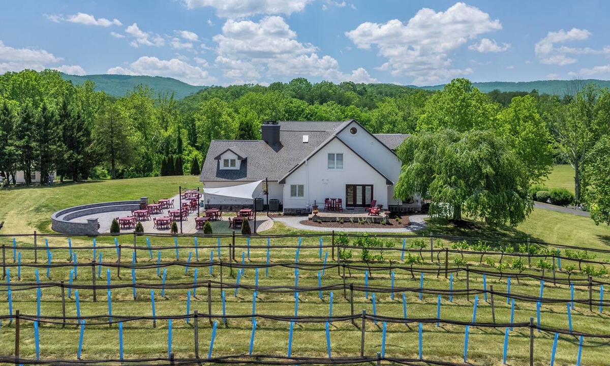 Ironto House | Cozy private suite with mountain views, king bed, kitchenette, and peaceful outdoor spaces.