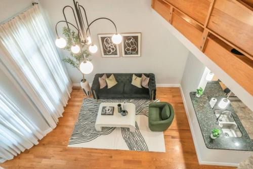 Castleberry Hill Apartment | Cozy retreat minutes away from FIFA World Cup