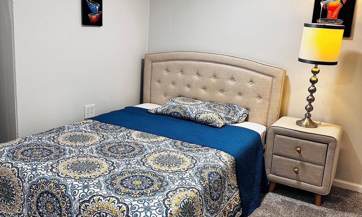 Wilmington Apartment | Cozy room in delightful Wilmington home, close to all local attractions