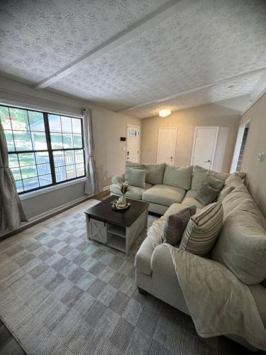 Jonesboro House | Cozy & Spacious Jonesboro Getaway