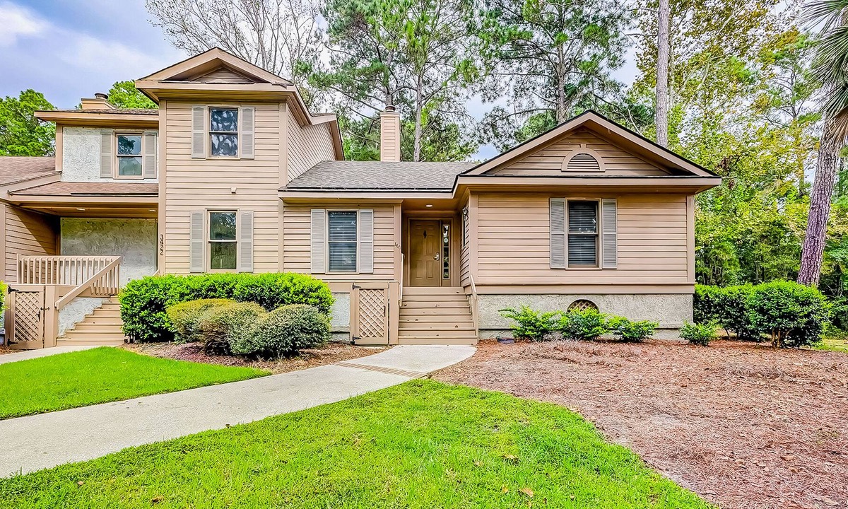 Sea Pines House | Cozy townhome with access to multiple shared amenities, bike paths, shopping