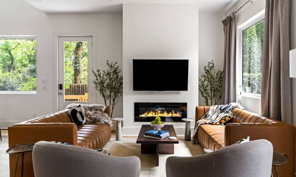 Edgewood House | Create amazing stories in the treetops of Atlanta!