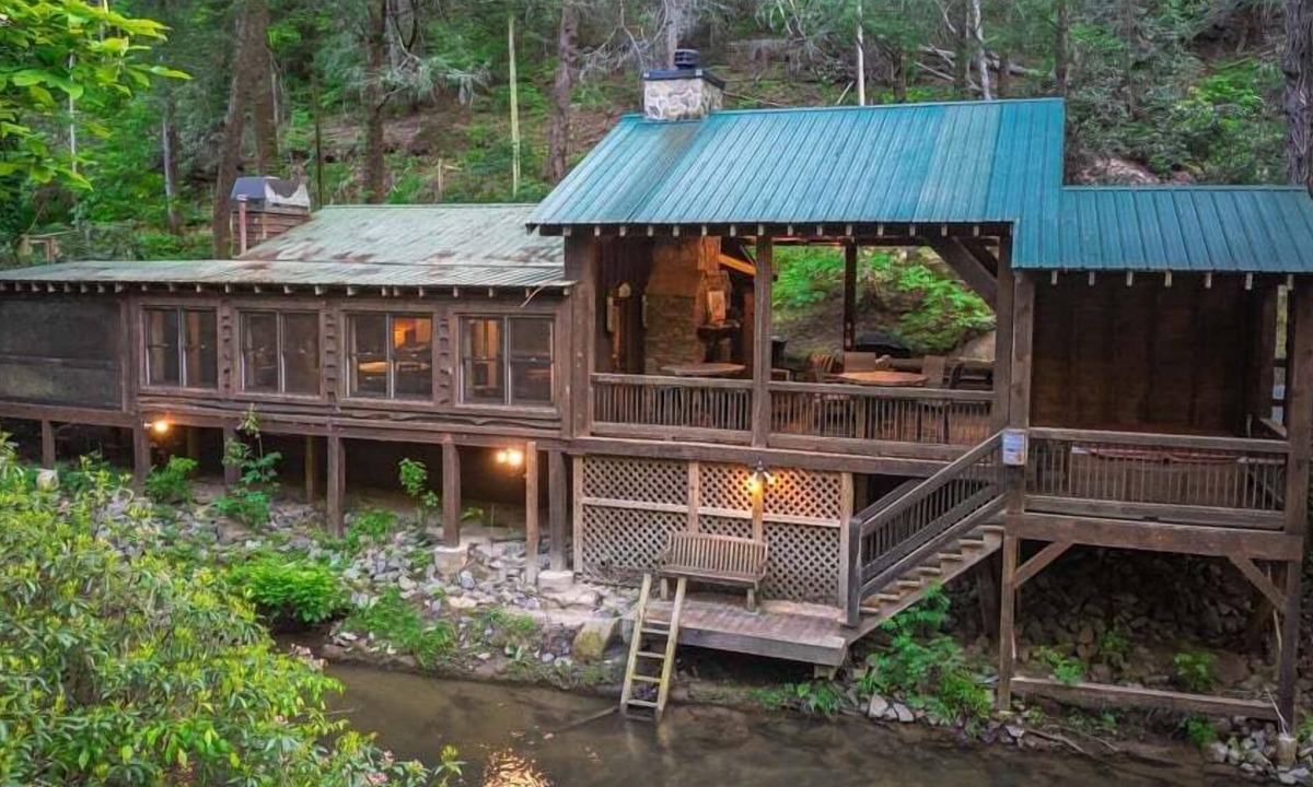 Cashes Valley Cabin | Creekside R&R- Fish or Tube from Deck | Outdoor Living | Screened Porch | Hot Tub