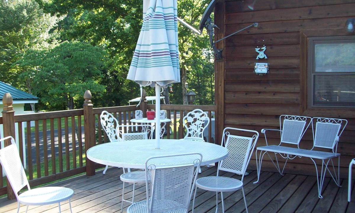 New Concord Cabin | Cute Rustic Cabin, 1 Br; Within Sight Of Beautiful Kentucky Lake