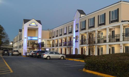 Marietta Hotel | Days Inn by Wyndham Marietta-Atlanta-Delk Road