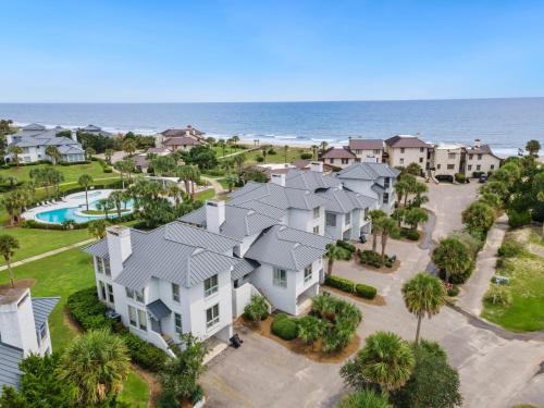 Debordieu Colony Apartment | Days To Remember villa by Peace Vacations