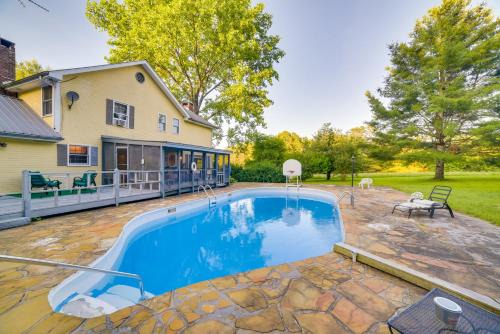 Dayton House | Dayton Home w/Pool & Deck on 37 Private Acres!