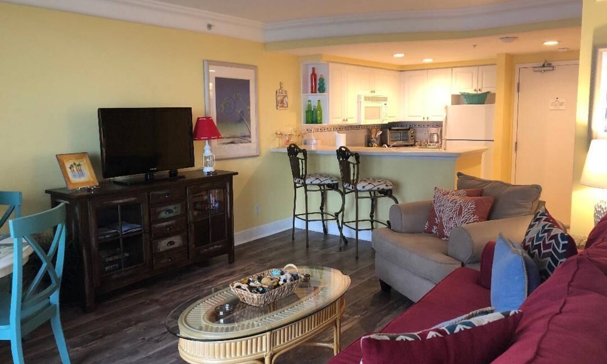 Ortona Park Condo | Daytona Beach Resort Ocean Front. Ocean View Condo 1B 1B Sleep 4 Pools not open.