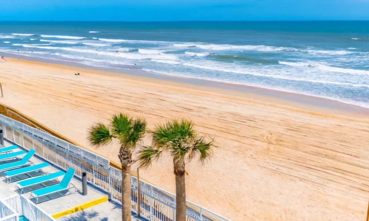 Ormond Beach Resort | Daytona Bike Week at Mavrick Resort on beautiful Ormond Beach!
