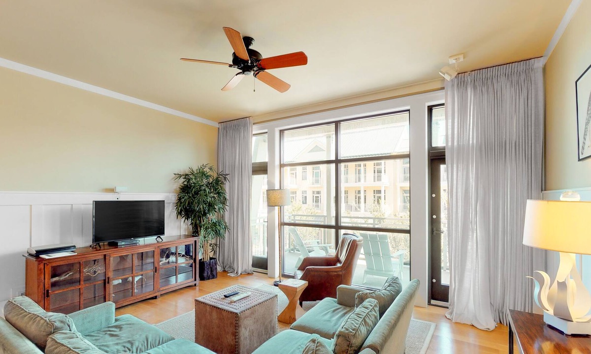 Port St. Joe Condo | Deluxe Condo by the Bay w/ Free WiFi, Central A/C, a Shared Pool, & Beach Access