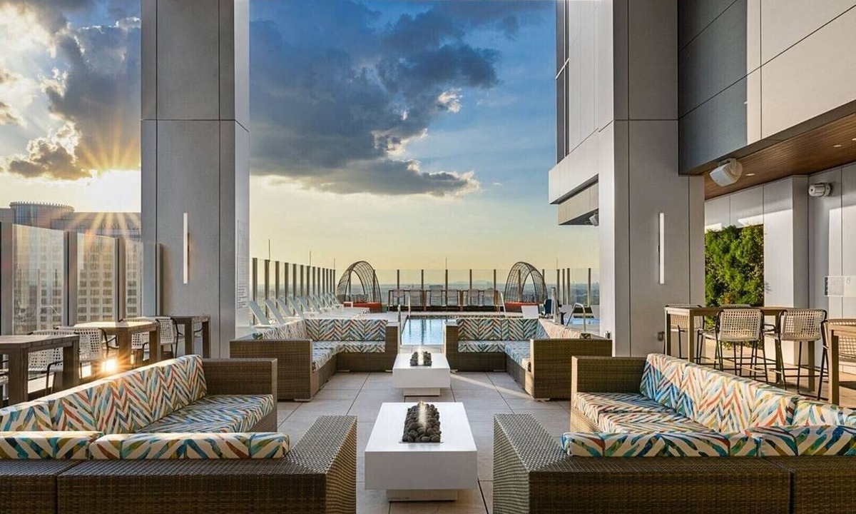 Castleberry Hill Resort | Discover Big City Adventure at Wyndham Atlanta - Studio Deluxe