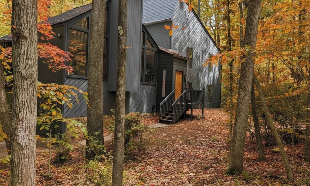 Roswell House | Discover Forest Therapy at Solitude at Willow: Locally own