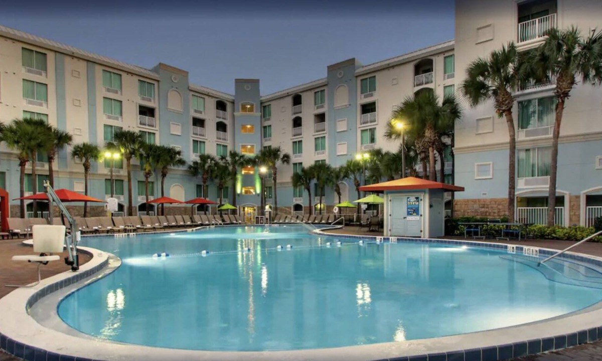 Florida Central Atlantic Coast House | Disney Escape, 3 Lovely Units! Pool, Hot Tub, Free Shuttle!