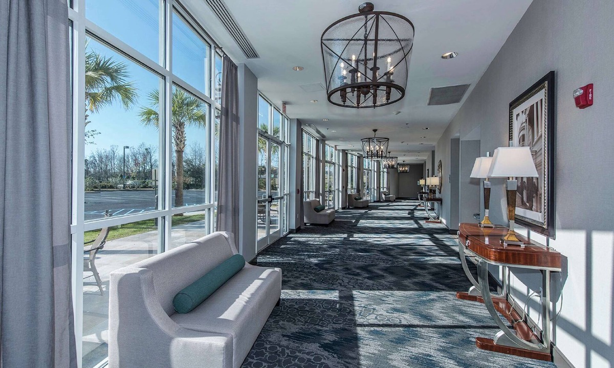 North Charleston Hotel | DoubleTree by Hilton North Charleston - Convention Center
