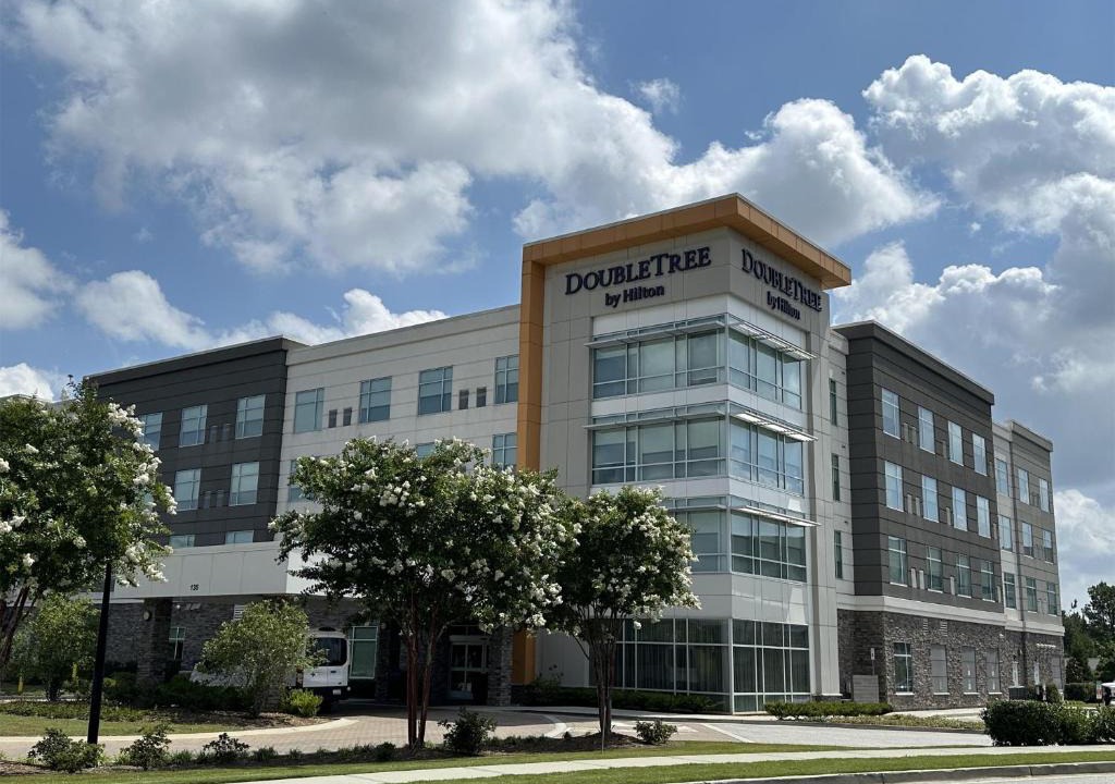 Conestee Hotel | DoubleTree by Hilton Greenville Woodruff Road