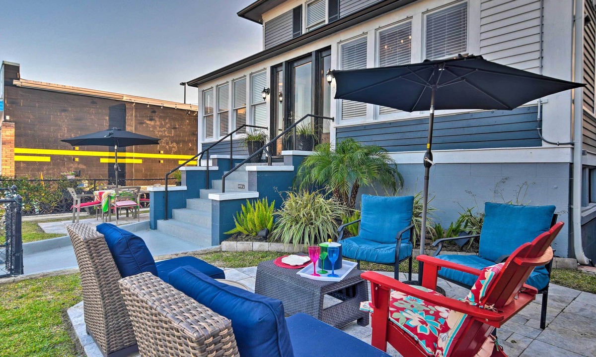 South Beach Street Historic District House | Downtown Daytona Beach Home: Walk to Halifax River