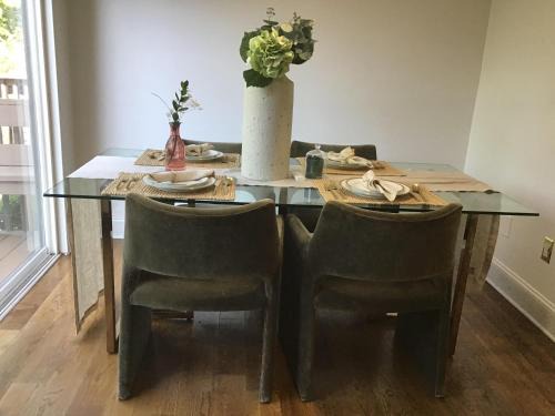 Marietta Villa | East Cobb Gold