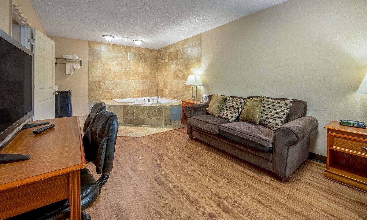 Mount Laurel Hotel | Econo Lodge Mount Laurel - Philadelphia East