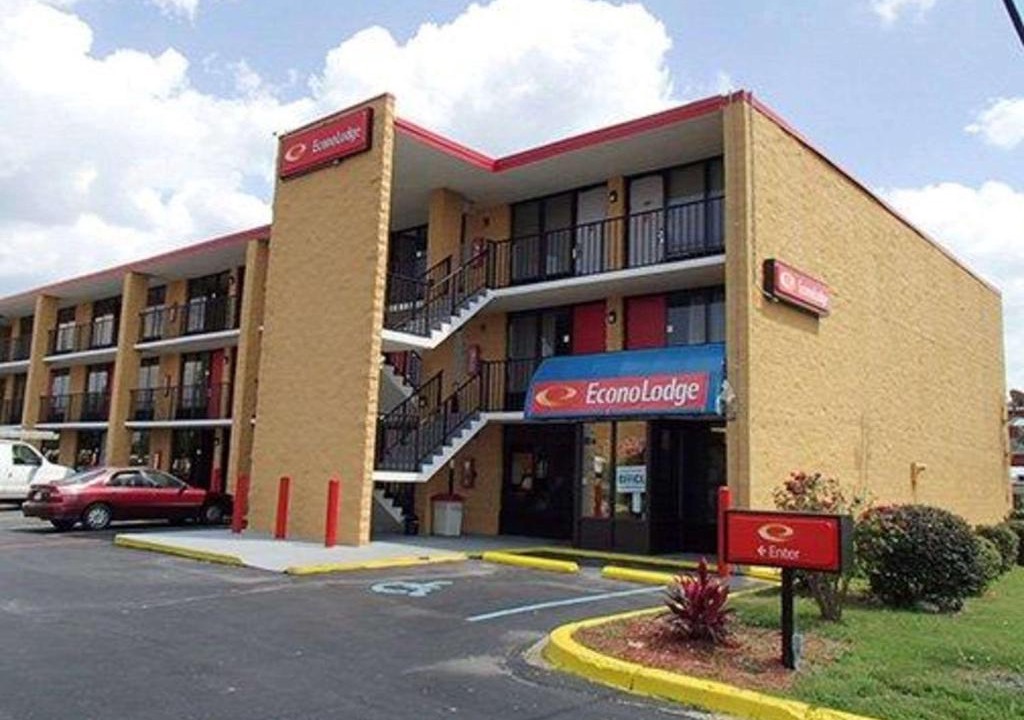 Rock Hill Cabin | Econo Lodge Rock Hill Northeast