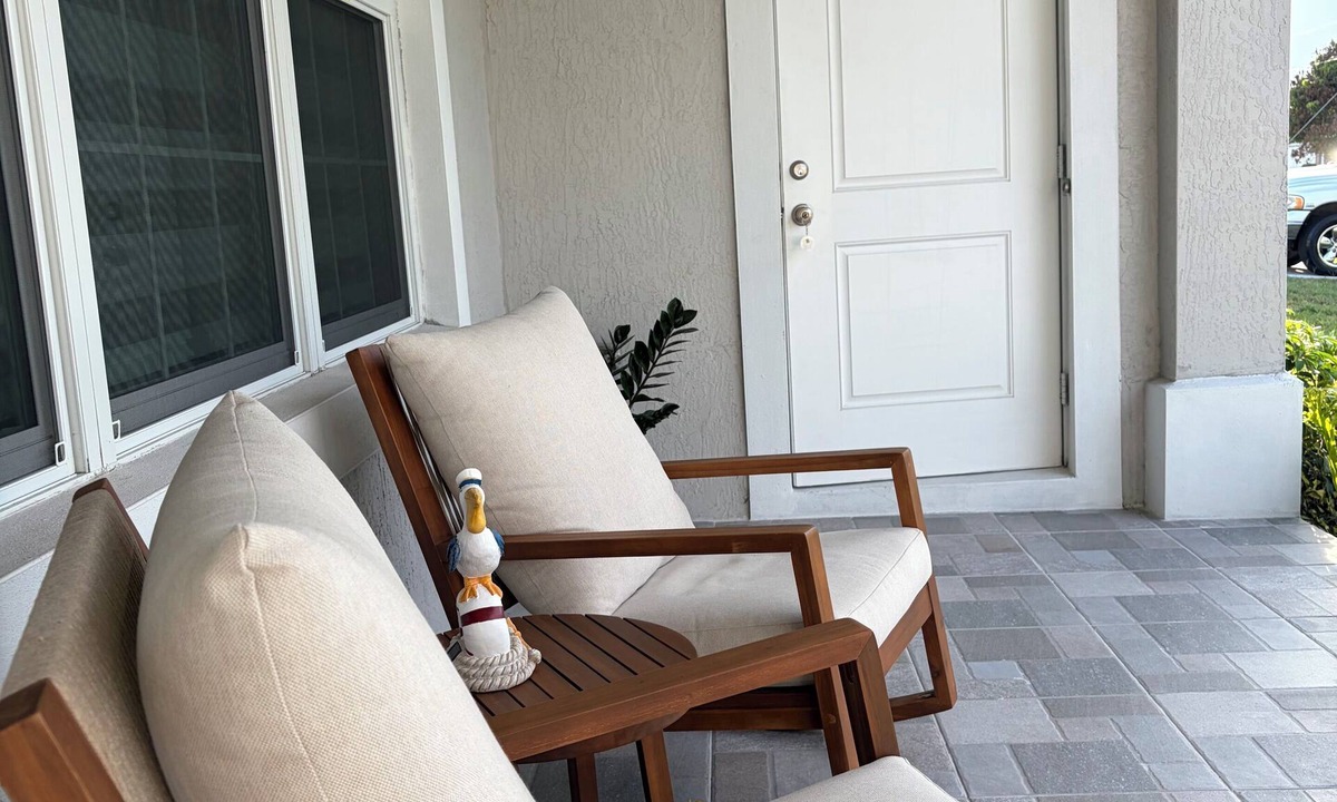Port Saint Lucie Apartment | Elegant apartment in an excellent neighborhood