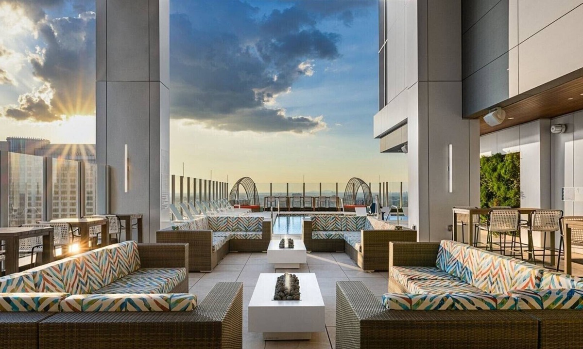 Castleberry Hill Resort | Elevate Your Escape with Wyndham Atlanta – 1 Bedroom Presidential