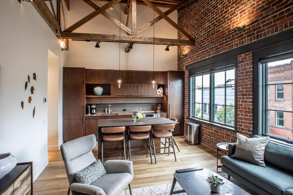 Downtown Asheville Apartment | Elevation Lofts Hotel