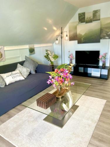 Elizabeth Apartment | Elizabeth 2BR Kitchenette Minutes from Airport
