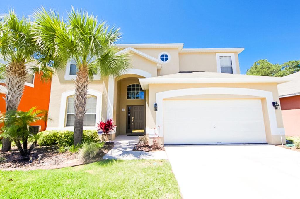 West Kissimmee House | Emerald Island Resort2767