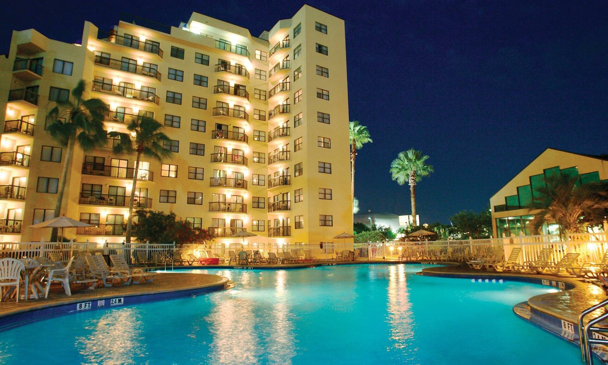 Southwest Orlando Hotel | Enclave Hotel & Suites Orlando, a staySky Hotel & Resort
