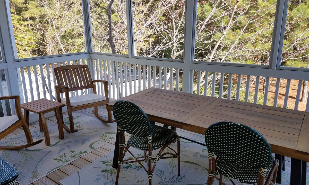 Chattahoochee Hills House | Enjoy Sunset's from our Townhouse in Serenbe's Crossroads Hamlet.