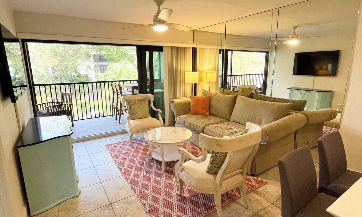 Park Shore Condo | Entire apartment 2BR/2BA in Park Shore Resort