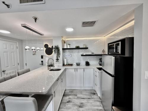 Florida Center Apartment | Entire condo near Universal Studios in Orlando - Free Resort Access