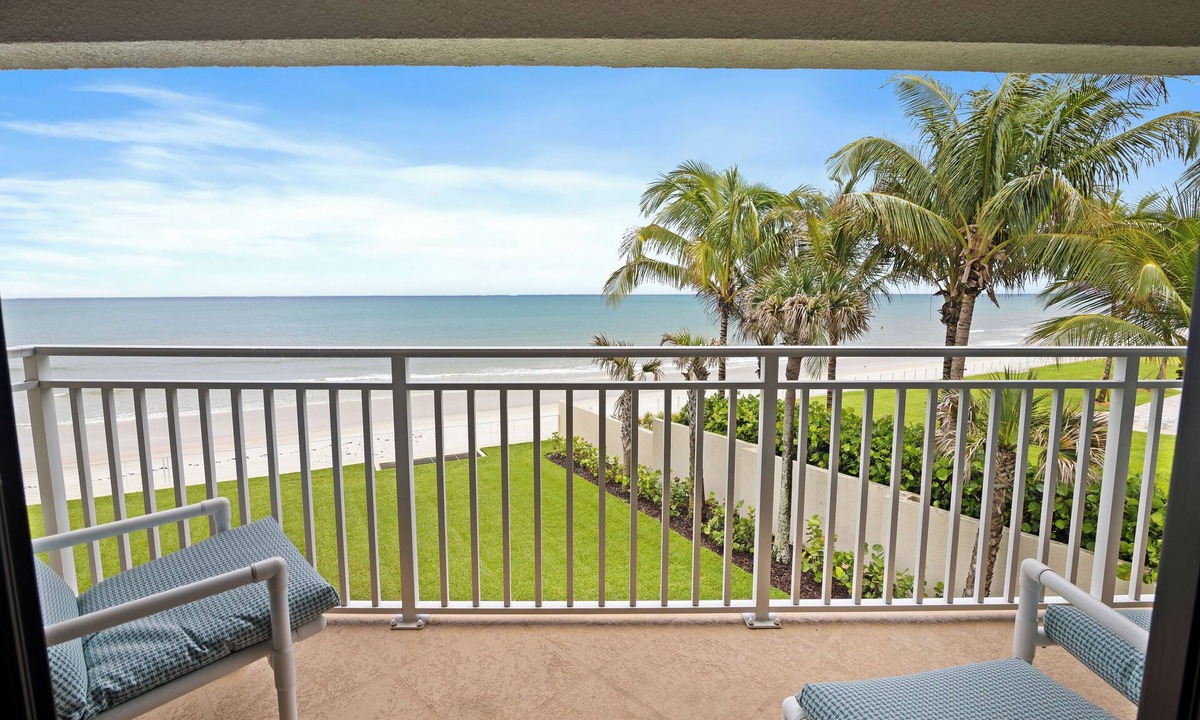 New Smyrna Beach Condo | Errol by the Sea unit 302 -2BD- Gone Coastal