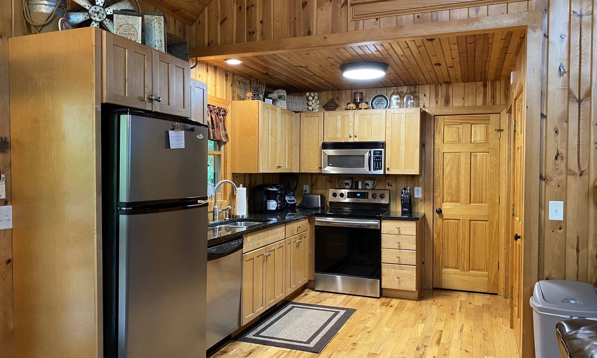 Cleveland Cabin | Escape to "Another Hidden Secret".your cozy mountain paradise.