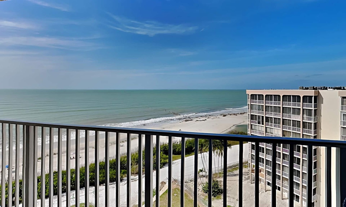 South Island Condo | Estero Beach & Tennis 907A | Beachfront + Resort-Style Amenities
