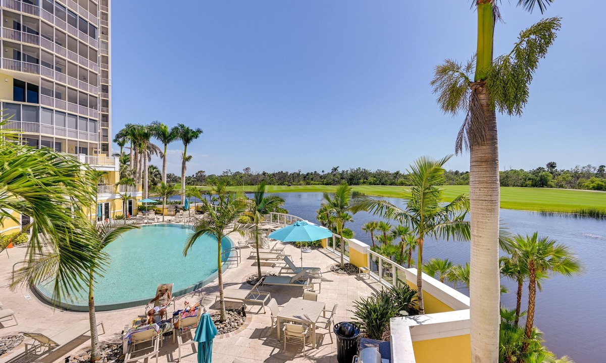 Estero Condo | Estero Resort Condo w/2 Pools & Tennis Center!