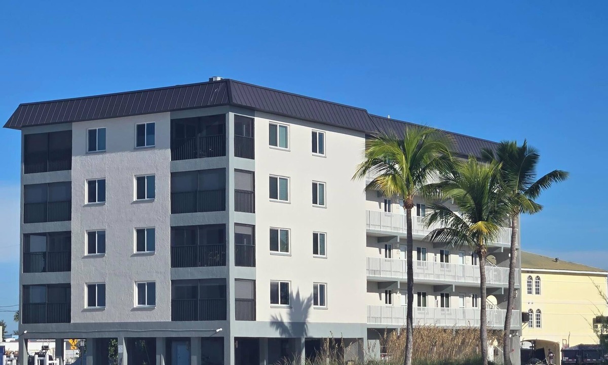 Fort Myers Beach Condo | Estero Sands Condo with 2 bedrooms and 2 baths