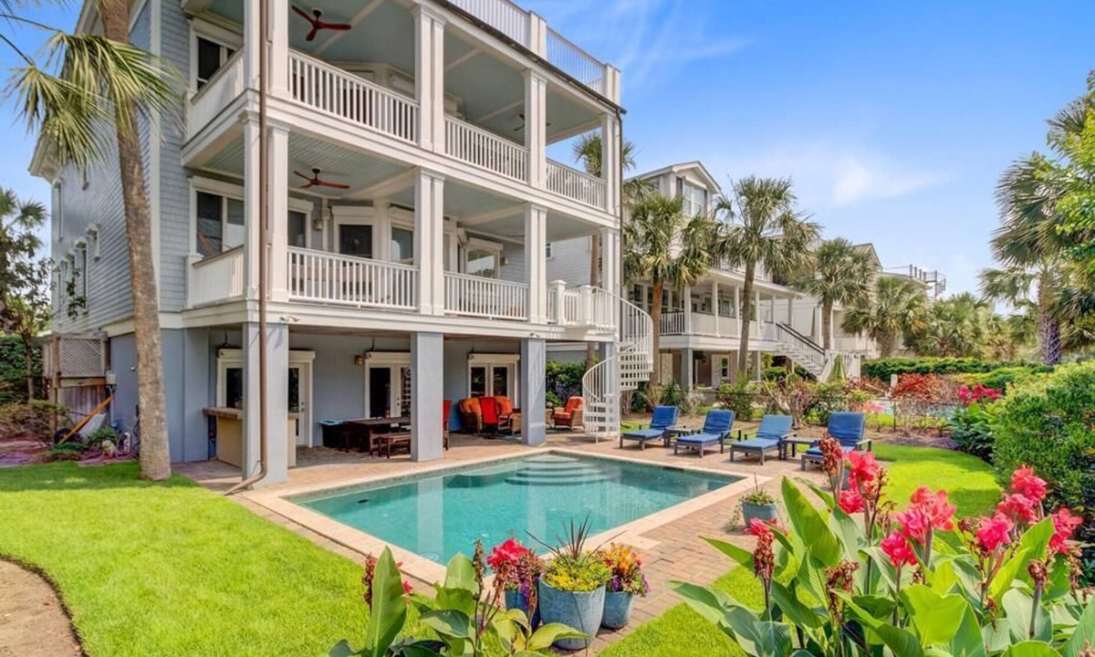 Isle of Palms House | EV-Friendly Beach Home | Tesla Charger, Pool & Pets