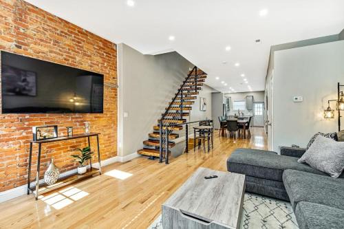 Newbold House | Exceptional 5Bd-6Bth Getaway with Incredible Roofdeck