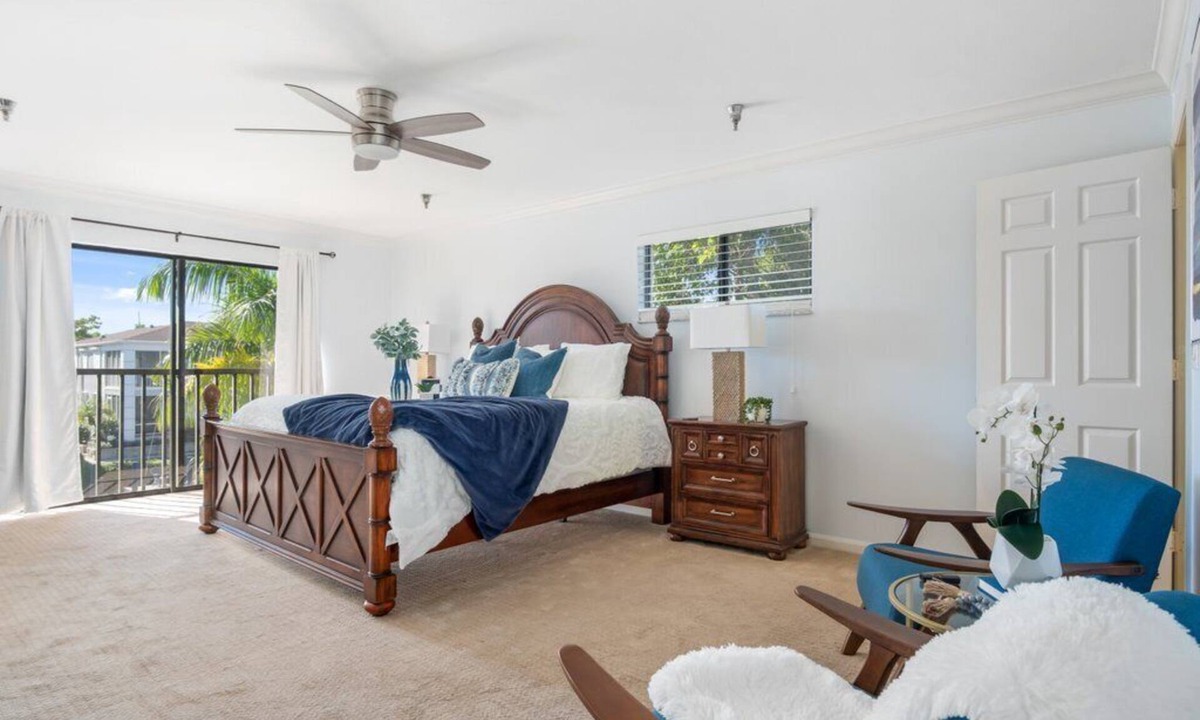 Royal Harbor House | Exceptional Waterfront Condo in Downtown Naples!