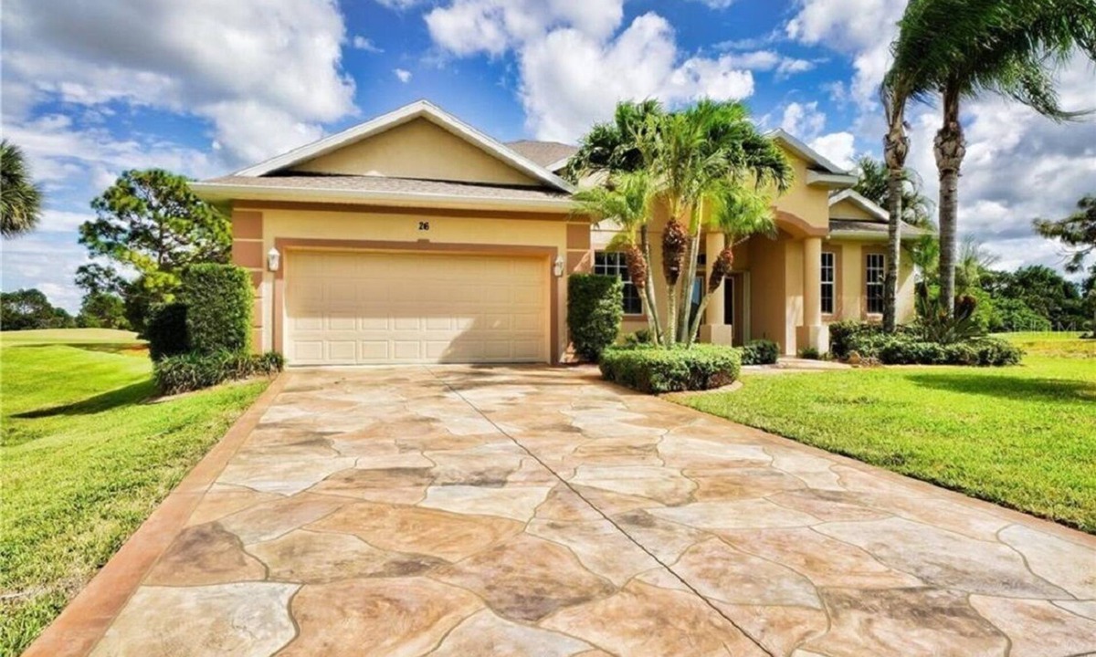 White Marsh House | Exclusive Golf Course Villa