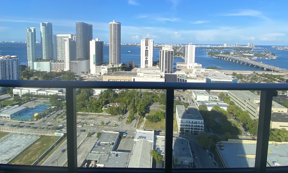 Town Square Condo | Exclusive Luxury Condo with Million Dollar View