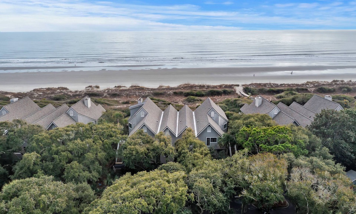 West Beach Village Condo | Exclusive Seascape in West Beach Village! 3 King Beds! Oceanfront!