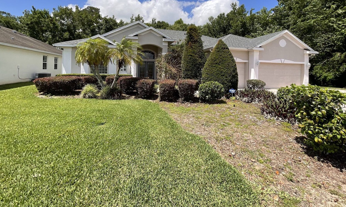 Ridgewood Lakes House | Executive home in Gated golf community near Disney