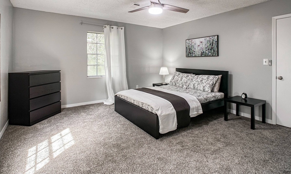 West Pensacola House | Experience the Ultimate Confort & Cozy Family retreat at Devonshire Dreams