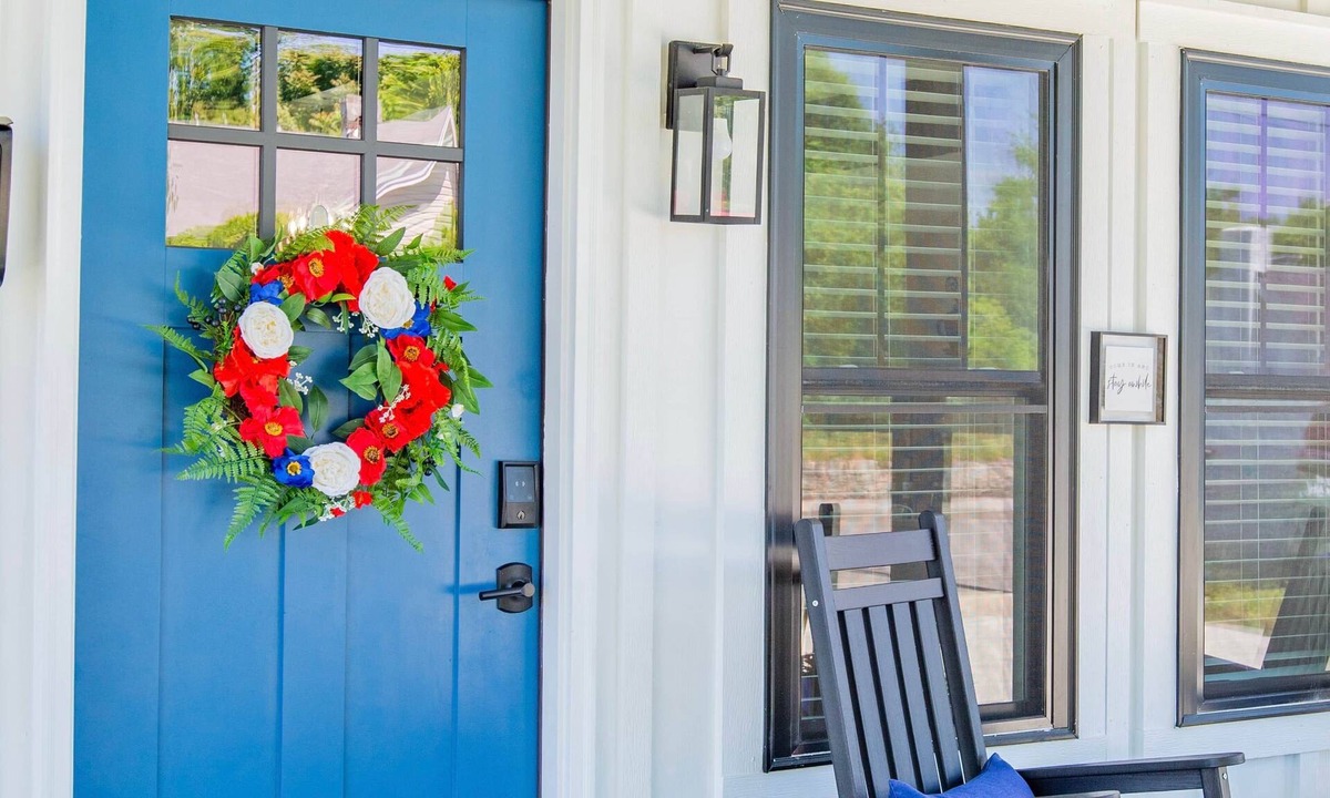 Mount Airy House | Explore Mayberry: 2 King Masters, 3 Bed/3 Bath, Fire Pit